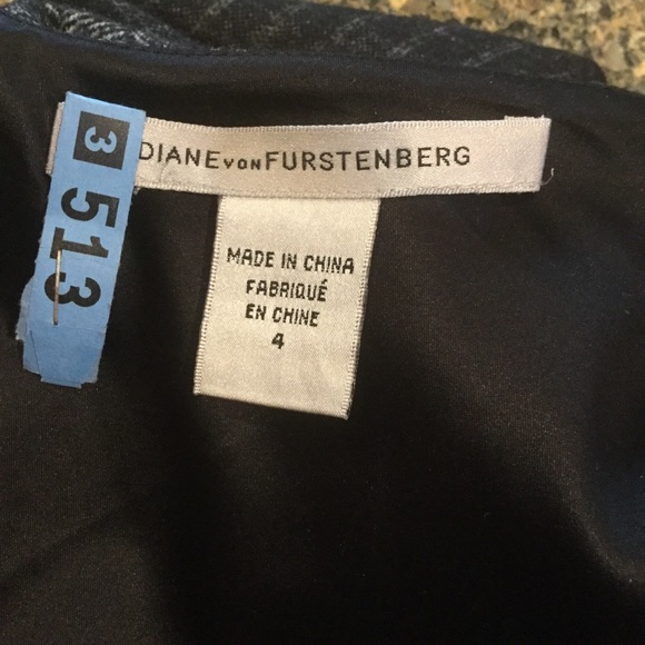 Diane Von Furstenberg- Wool Pattern Dress. Sz 4 - Picture 5 of 8